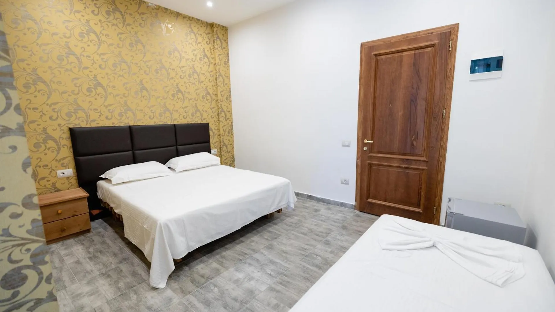 Agora Dhermi Hotel